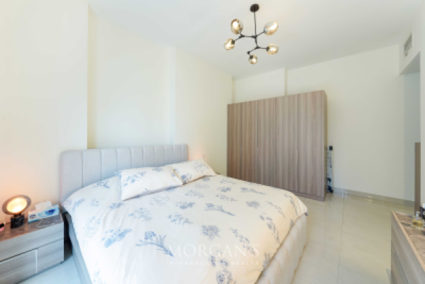 Spacious | Vacant Mid July | Partial Canal Views-9