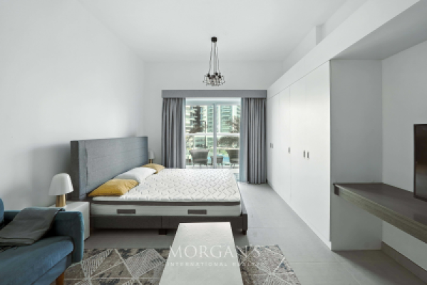 Vacant | Fully Furnished | Pool view-2