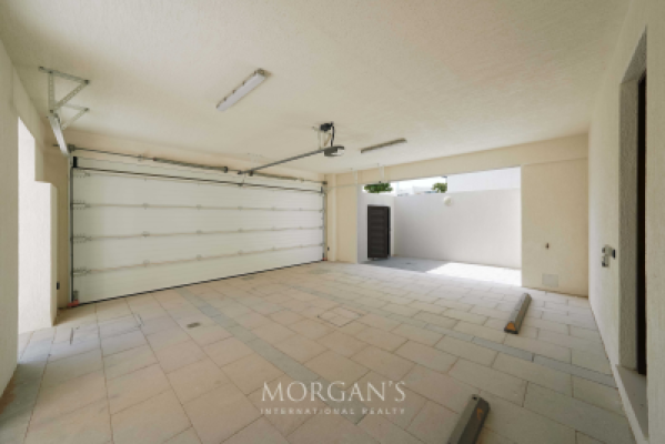 4 BR Villa | Private Pool | Spacious Layout-25