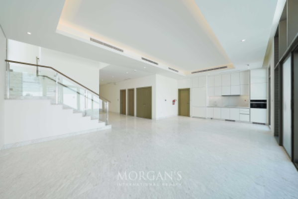 4 BR Villa | Private Pool | Spacious Layout-11