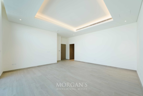 4 BR Villa | Private Pool | Spacious Layout-17