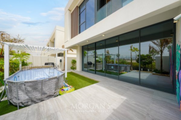 4 BR Villa | Fully Furnished | Fully Upgraded-14