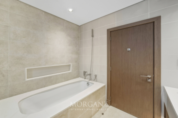 Large layout | Corner Villa | 4 BR-16