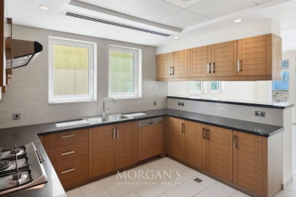 3 BR Villa | With Private Pool | Spacious Layout-5