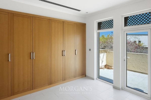 3 BR Villa | With Private Pool | Spacious Layout-9