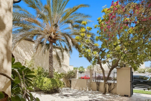 3 BR Villa | With Private Pool | Spacious Layout-10