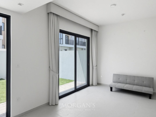 3 BR Villa | Spacious Layout | Greenview 1-2