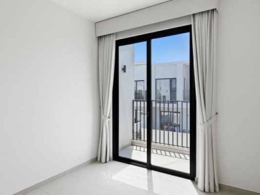 3 BR Villa | Spacious Layout | Greenview 1-7