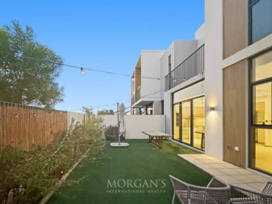 4BR Villa | Spacious Layout | With Garden-14