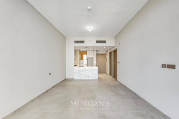  High Floor | 1 BR Unit | Pool and Community View-6
