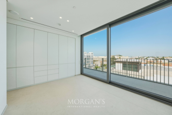 1 BR Unit | Burj and Dubai Skyline | Exclusive -4