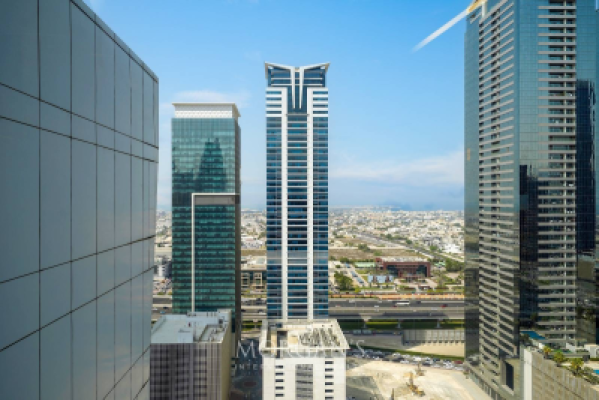 Prime Location | Close to Metro | Vacant-16