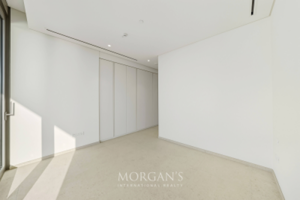 4BR Apartment | Canal Views | Unfurnished-16