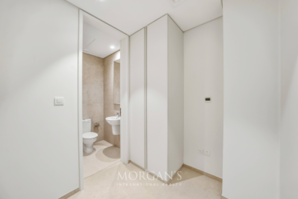 4BR Apartment | Canal Views | Unfurnished-15