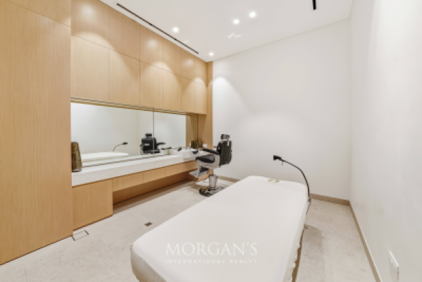 4BR Apartment | Canal Views | Unfurnished-22
