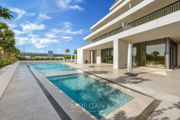 4BR Apartment | Canal Views | Unfurnished-28