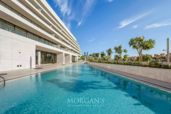4BR Apartment | Canal Views | Unfurnished-29