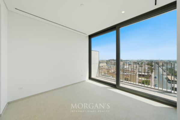 1BR | Burj View | High Floor | Prime | Luxury -5