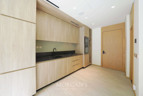 Bright Layout | Double Height | 1 BR Duplex-4