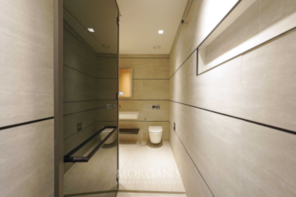 Bright Layout | Double Height | 1 BR Duplex-12