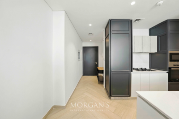 Vacant | Mid-Floor | Ready to Move | Open View-11