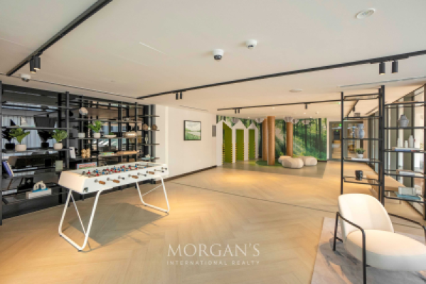 Vacant | Mid-Floor | Ready to Move | Open View-20