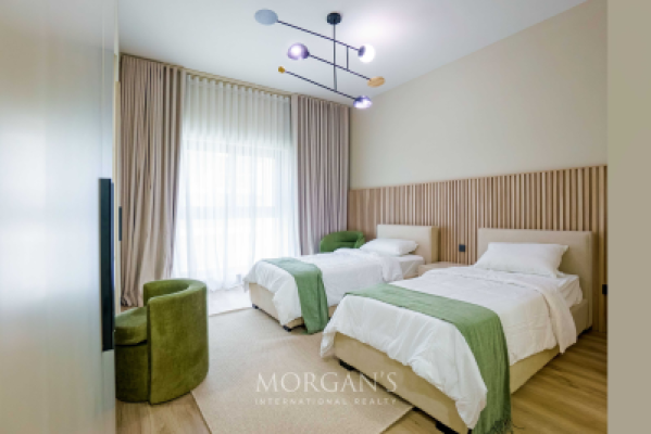 FULLY UPGRADED AND VACANT | SEA VIEWS | HIGH FLOOR-21