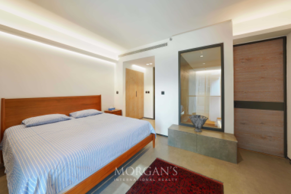2-BR Duplex | Generous Layout | Large Windows-4