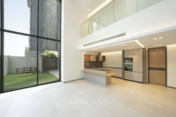 Duplex Apartment | 3BR | Large Garden-2