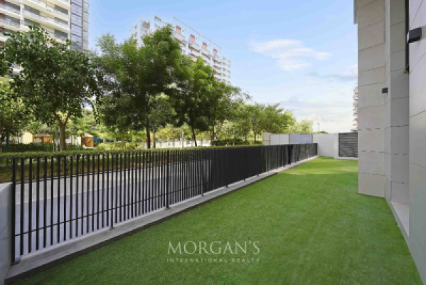 Duplex Apartment | 3BR | Large Garden-17