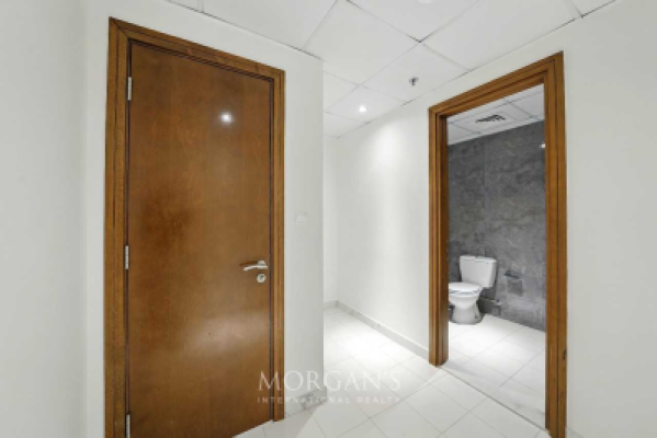 Ready to Move | High Floor | Vacant Unit-20
