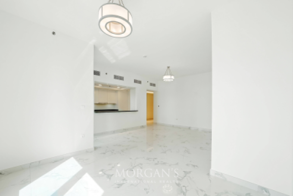 Vacant | High Floor | City & Sea View |+Maid -3