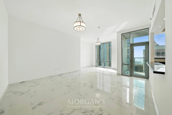 Vacant | High Floor | City & Sea View |+Maid -4