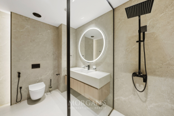 Spacious 1BR +Storage | Vacant | Burj View-12