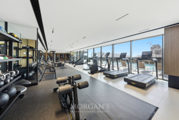 Spacious 1BR +Storage | Vacant | Burj View-16