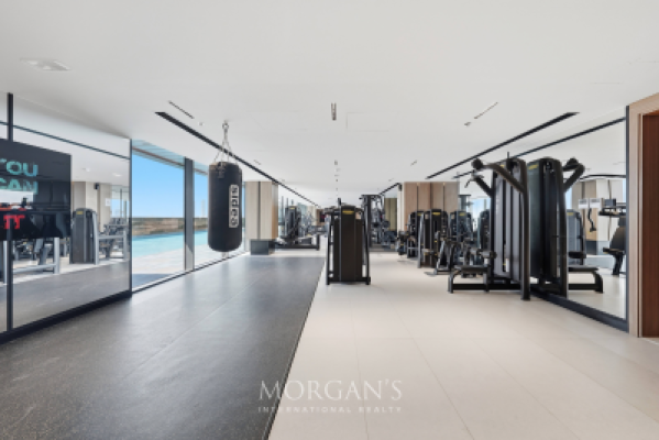 Spacious 1BR +Storage | Vacant | Burj View-17