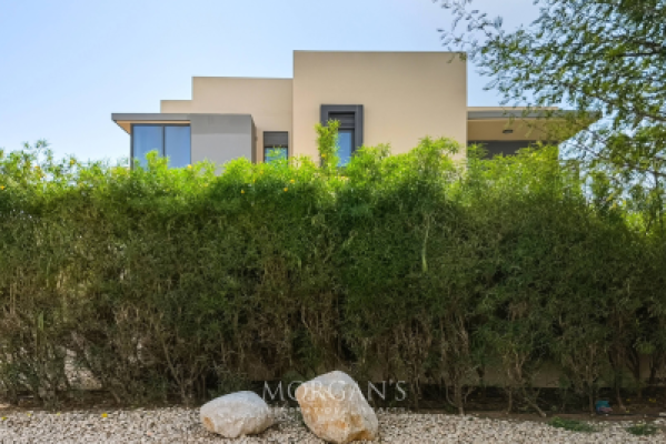 4BR plus Maids | Corner Unit | Big Plot-15