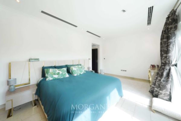 Spacious Plot | Fully Upgraded | 3 BR Villa-13