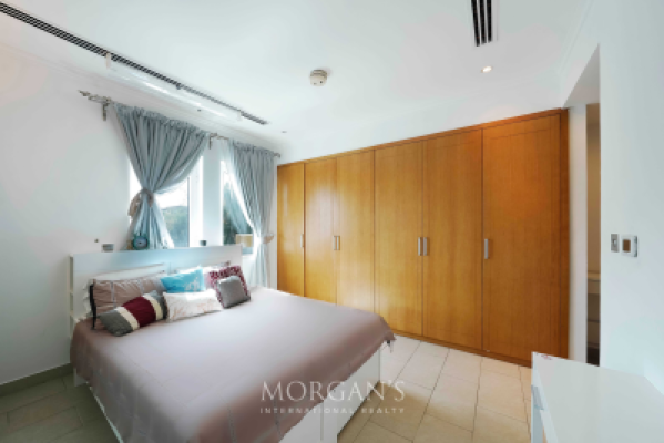 Spacious Plot | Fully Upgraded | 3 BR Villa-14