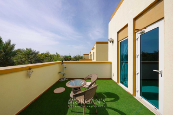 Spacious Plot | Fully Upgraded | 3 BR Villa-23