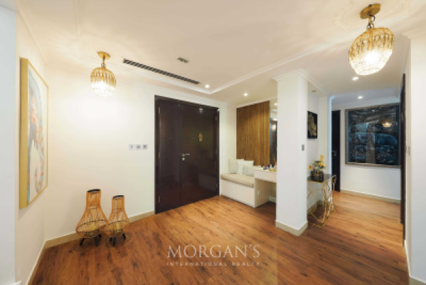 Spacious Plot | Fully Upgraded | 3 BR Villa-9