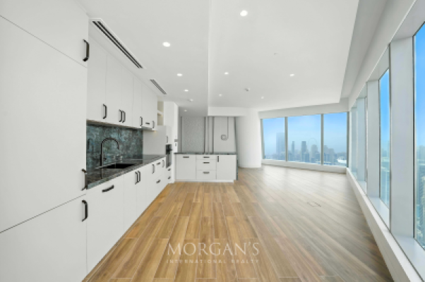 360 Views | Upgraded  Unit | Luxurious Layout-9