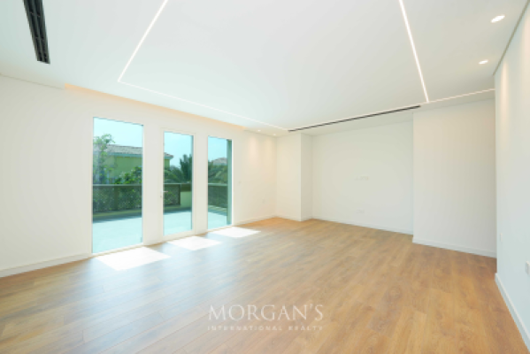 Jumeirah Park Redefined | 3 BR Villa | Exclusive-13