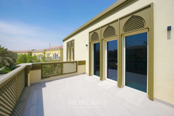 Jumeirah Park Redefined | 3 BR Villa | Exclusive-22