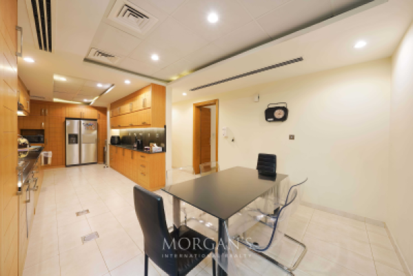 5 BR Villa | Private Pool | Spacious Layout-11