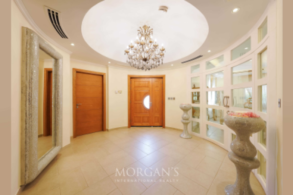 5 BR Villa | Private Pool | Spacious Layout-12