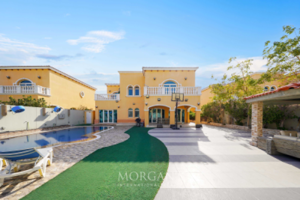 5 BR Villa | Private Pool | Spacious Layout-25