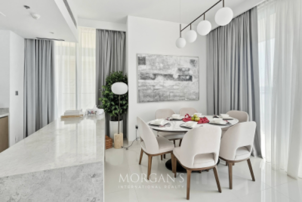 2 BR Apartment | Sea View | Prime Location-9