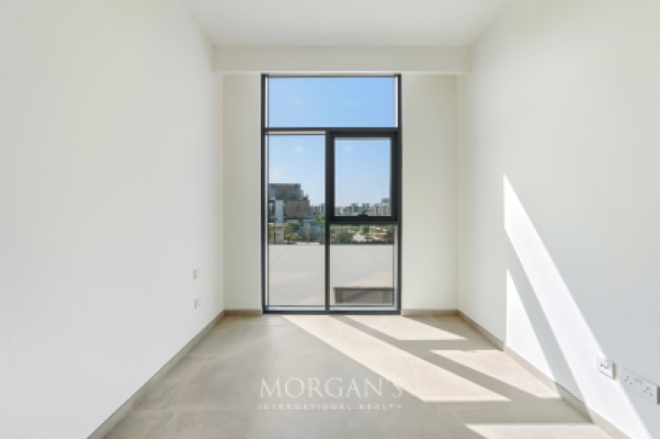 Spacious Townhouse | 3 BR + Maids | Unfurnished -14