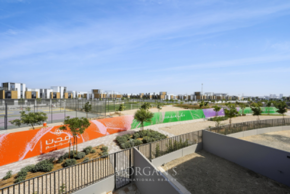 Spacious Townhouse | 3 BR + Maids | Unfurnished -24